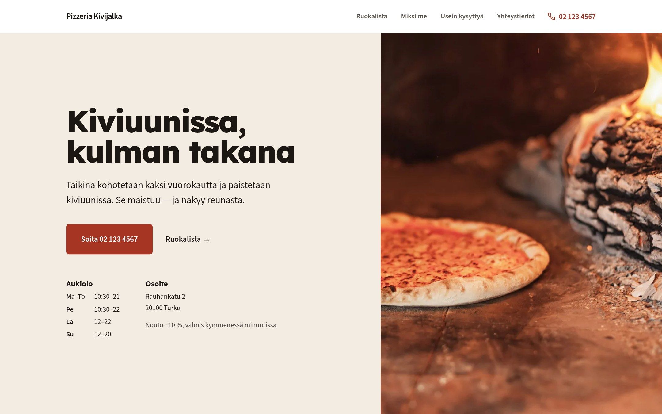 Esimerkkisivun etusivu tietokoneella: Pizzeria Kivijalka, otsikko Kiviuunissa, kulman takana, aukioloajat ja kuva pizzasta kiviuunissa